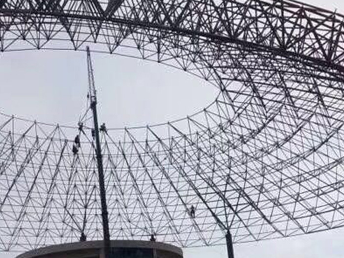 青岛篮球馆球形网架厂家价格